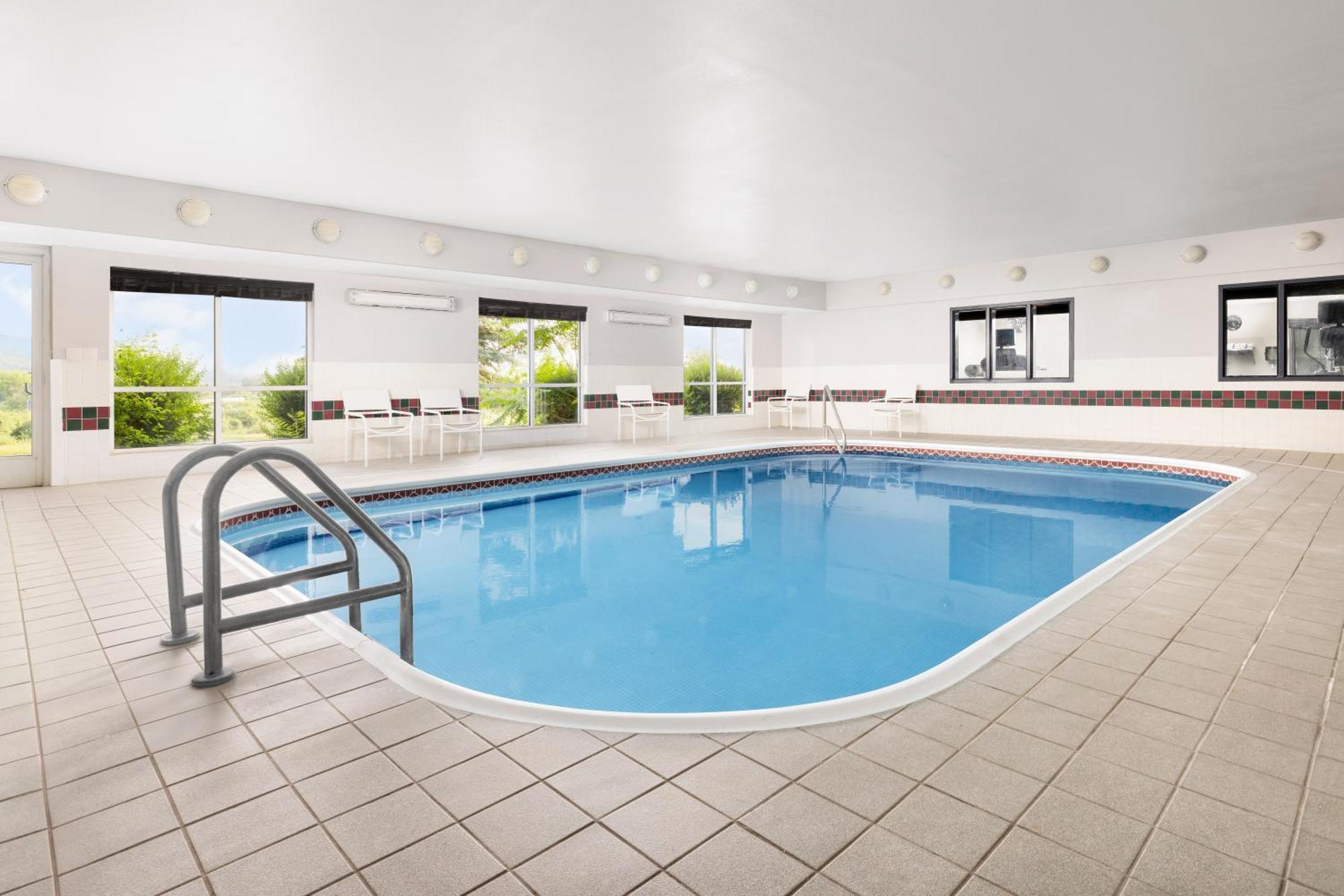 Country Inn & Suites By Radisson, Big Flats Horseheads Ngoại thất bức ảnh