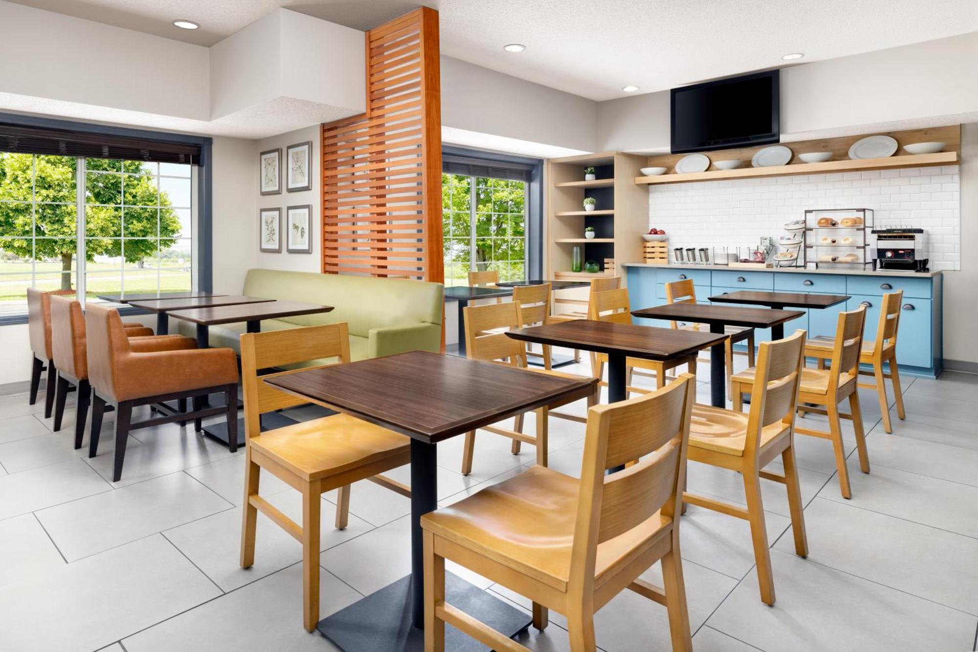 Country Inn & Suites By Radisson, Big Flats Horseheads Ngoại thất bức ảnh