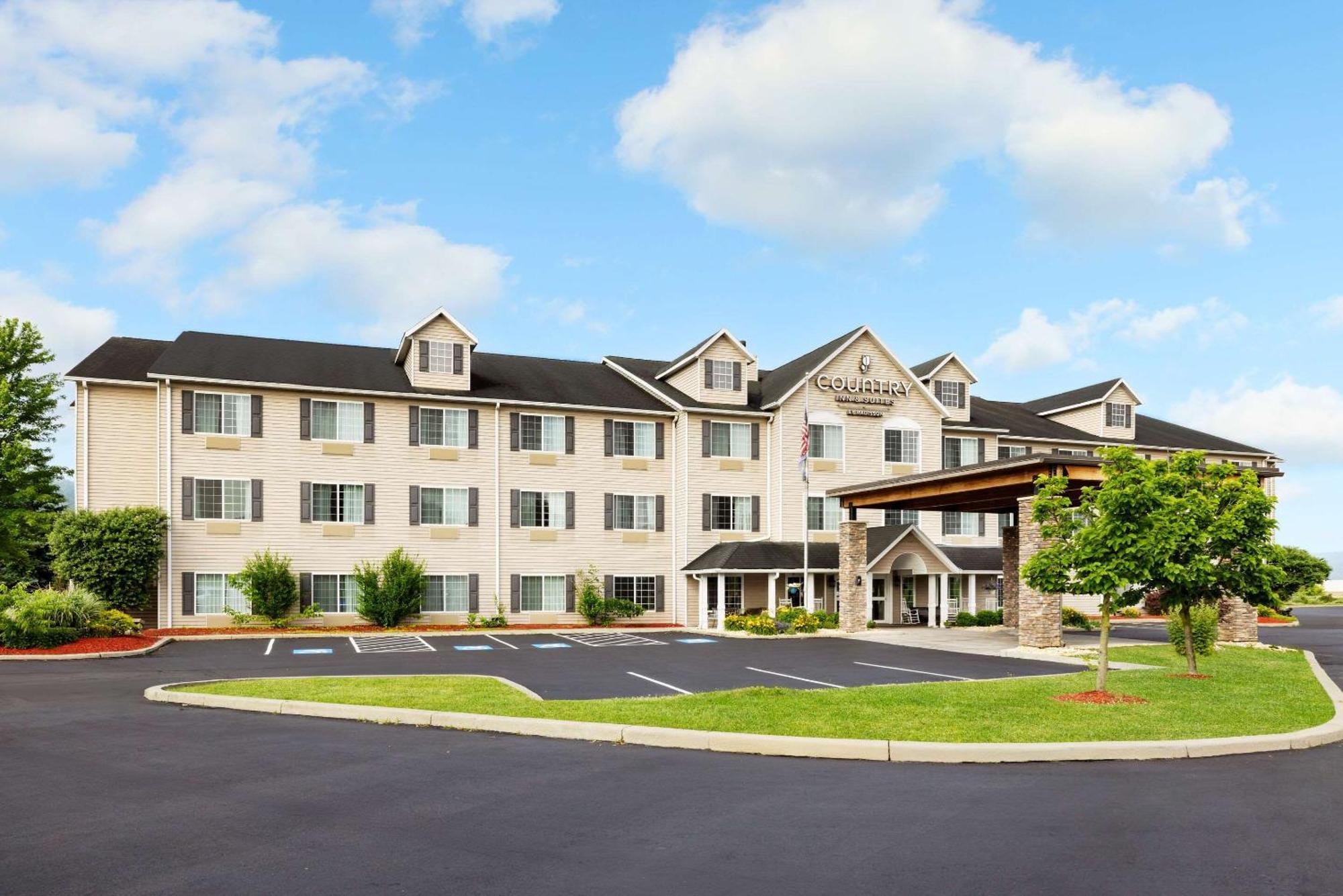 Country Inn & Suites By Radisson, Big Flats Horseheads Ngoại thất bức ảnh